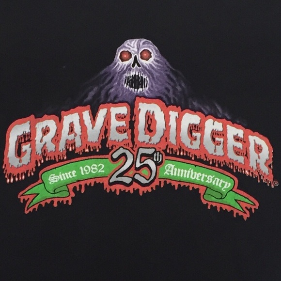06β grave digger monster truck black tee small - Picture 4 of 6